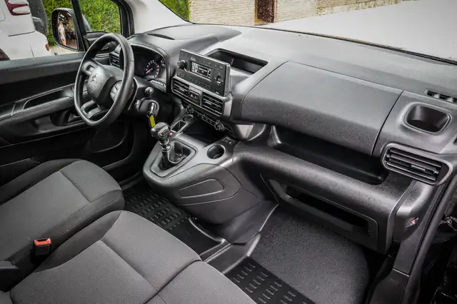 Citroen Berlingo view 17
