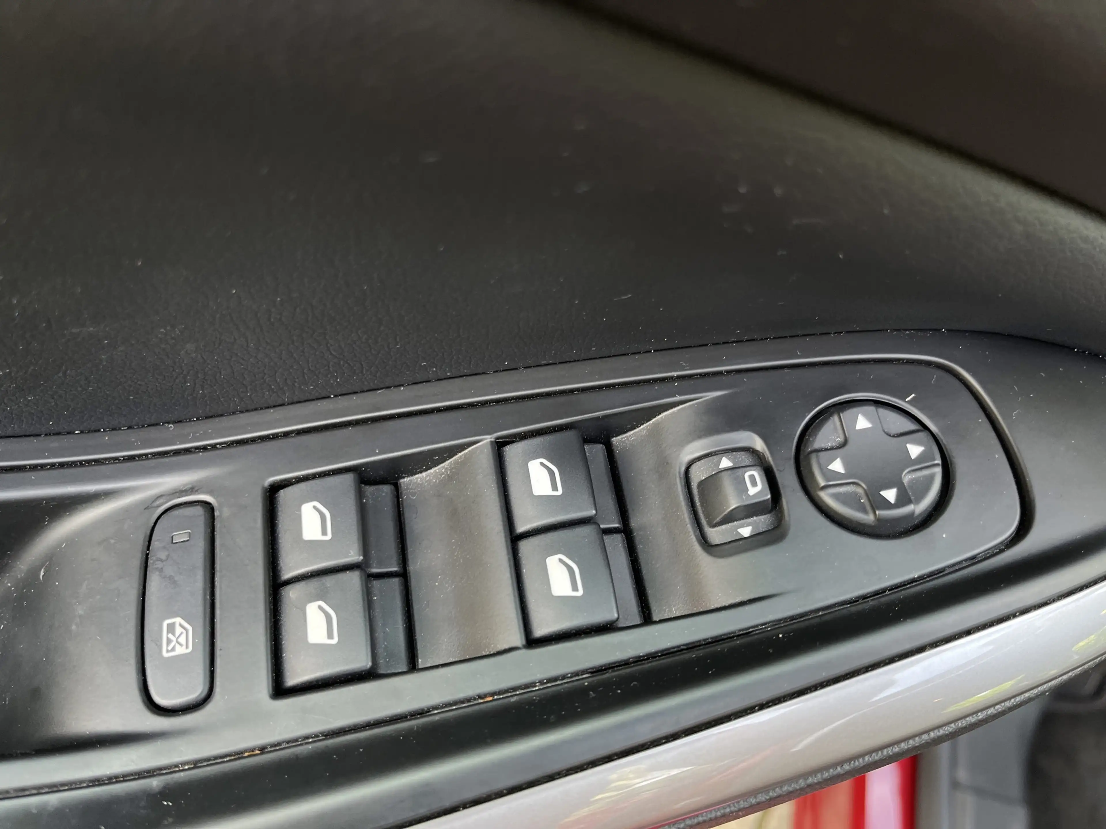 Opel Grandland 1.2 Turbo Enjoy LED+SHZ+2xKlima — photo 14