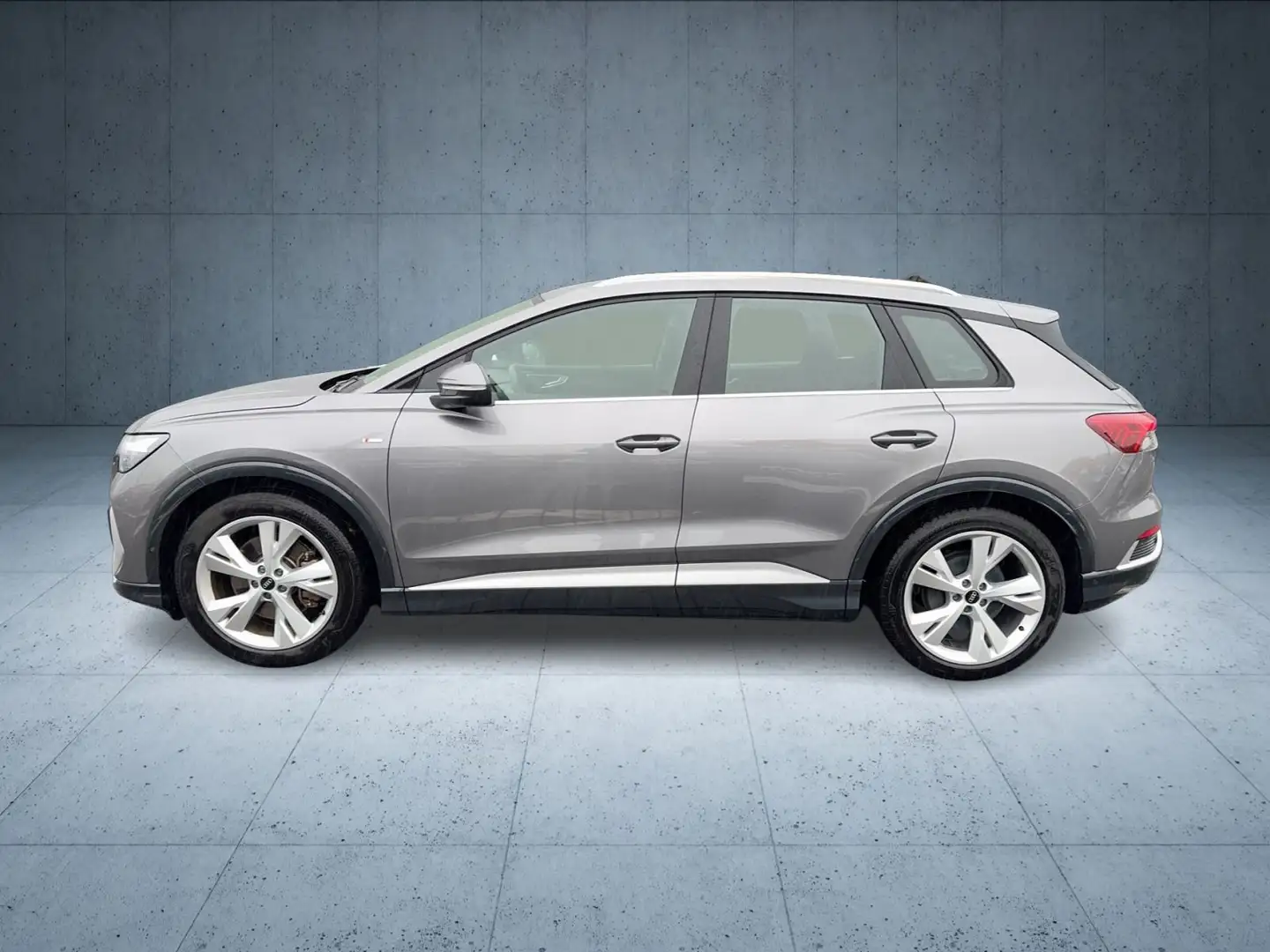 Audi Q4 e-tron S line 40 AHK/Nav/ACC/Assist/Kam/SHZ Grau - 2