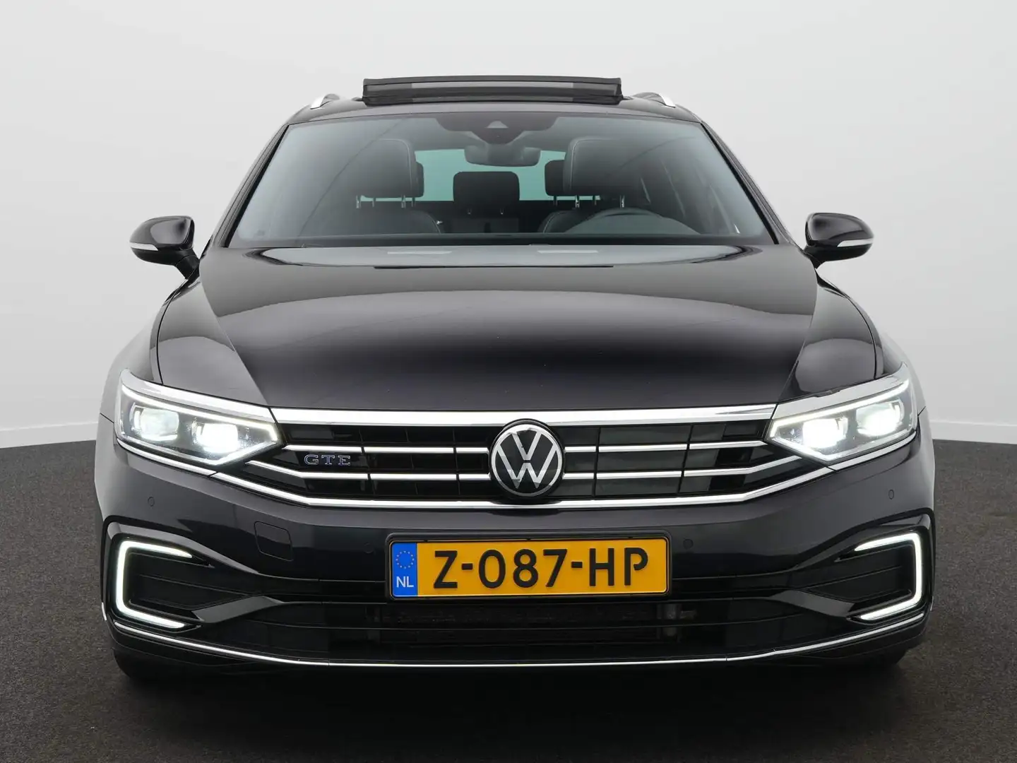 Volkswagen Passat Variant 1.4 TSI PHEV GTE Business Panoramadak / Leder / Ad Zwart - 2
