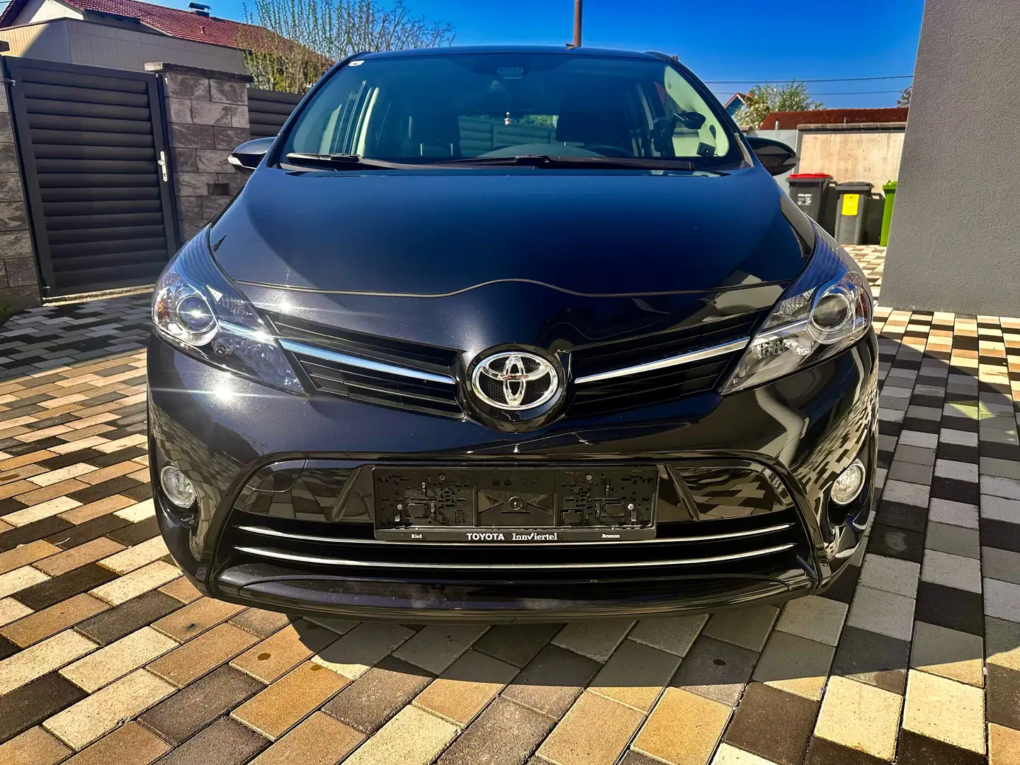 Toyota Verso 1,6 D-4D Active - 1