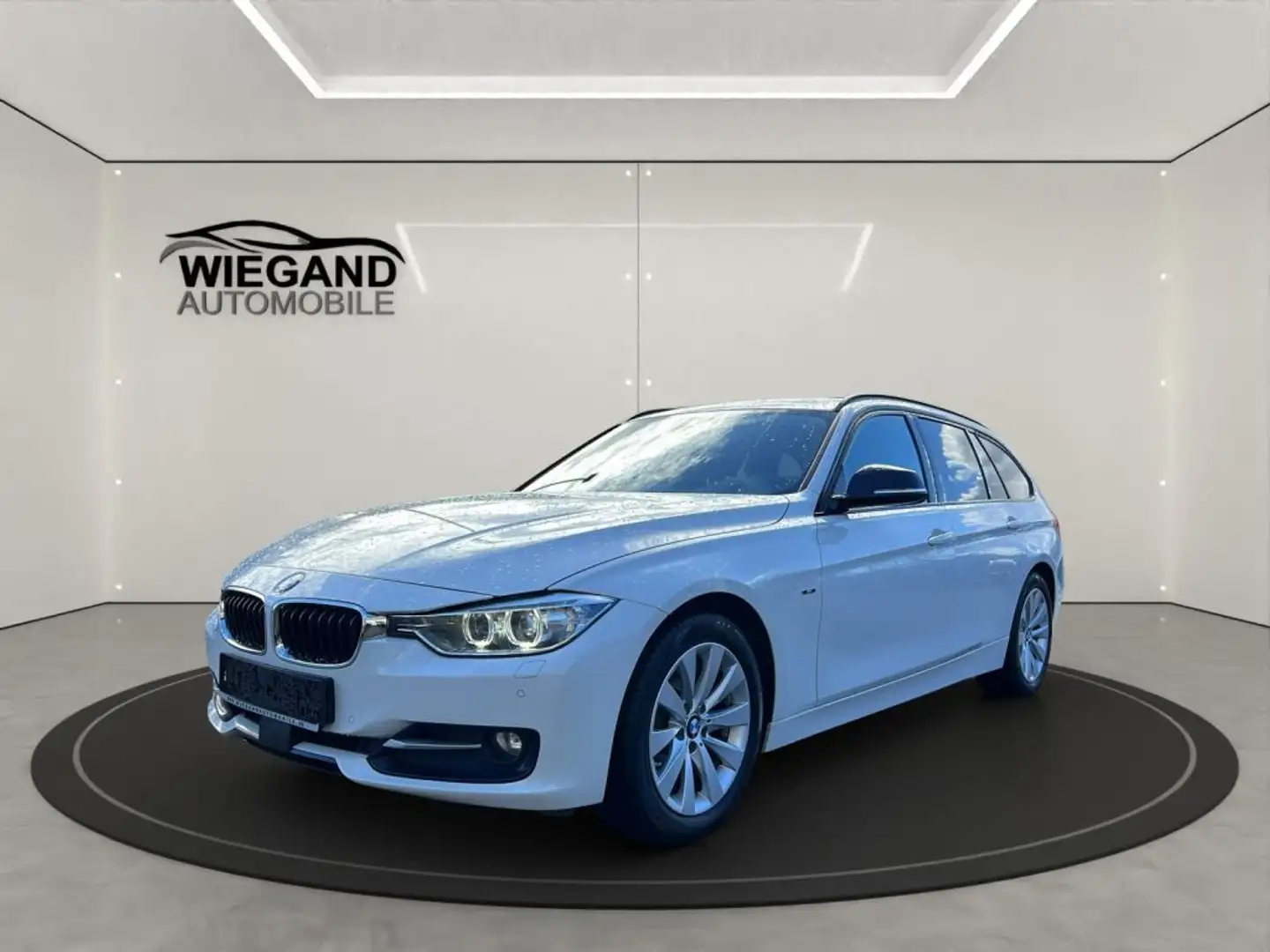 BMW 320 d Touring Aut. Sport Line+KLIMA+SHZ+NAVI+XENO Bianco - 1