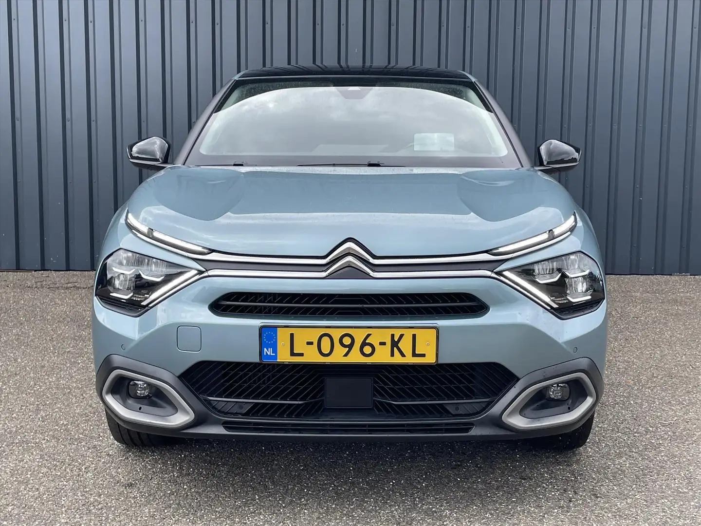 Citroen C4 1.2 Turbo 130pk EAT8 Shine I Navigatie I Carplay I Blauw - 2