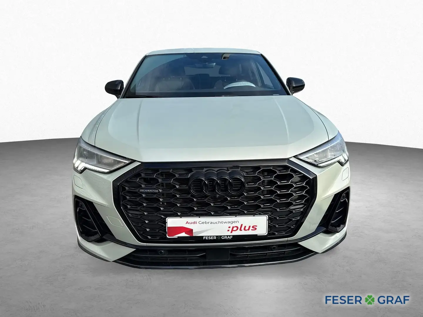 Audi Q3 Sportback 45 TFSI qu 2x S line-Matrix-ACC-Kamera Silber - 2