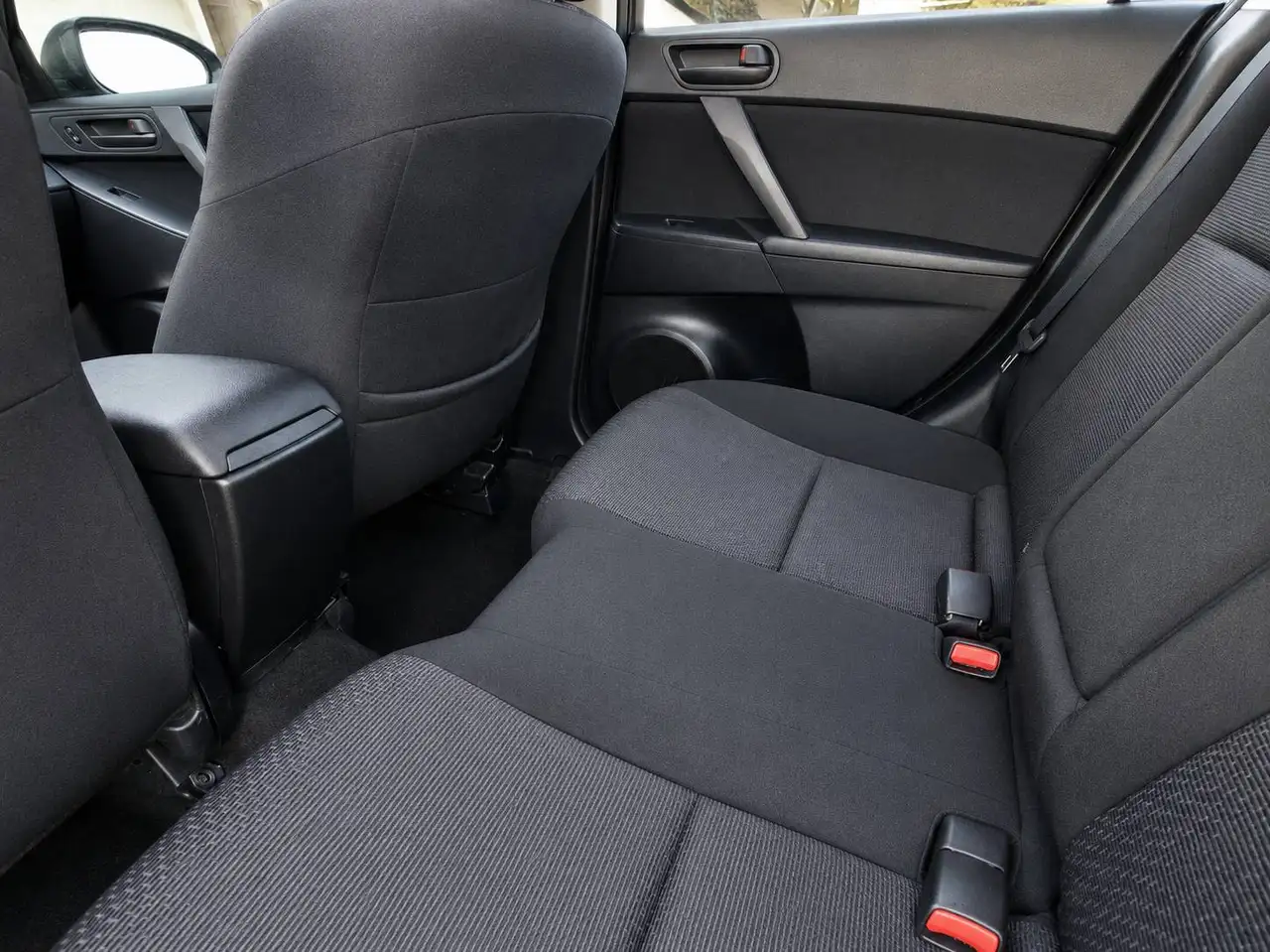 Mazda 3 снимка Mazda 3