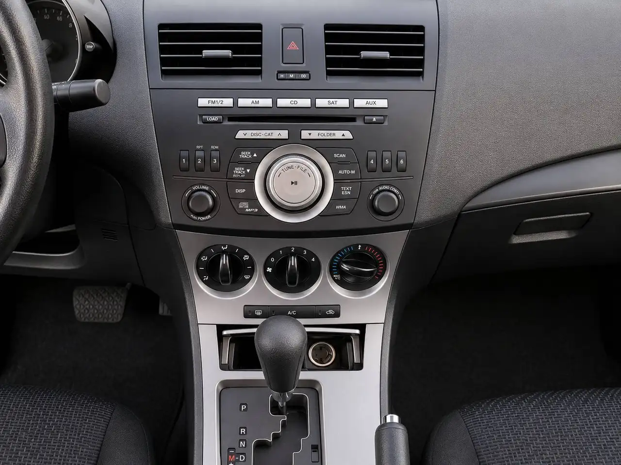 Mazda 3 снимка Mazda 3