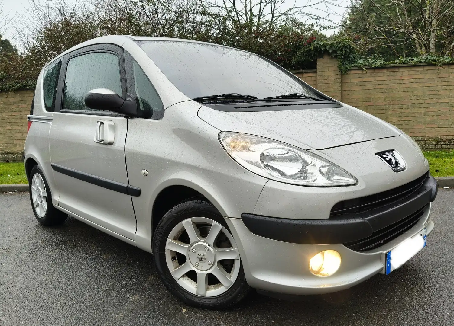 Peugeot 1007 1.4 HDi Dolce Pack - 2