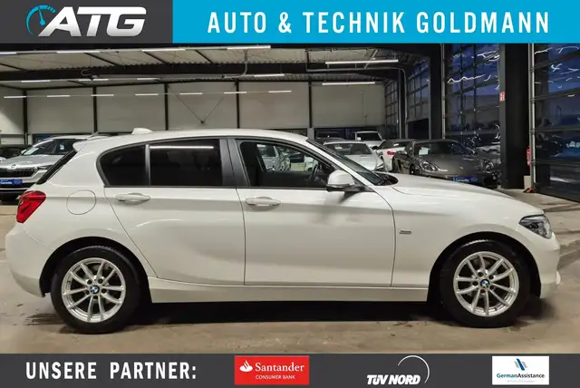 BMW 118 i SPORT LINE AUT. NAVI SITZHZ PDC TEMPOMAT