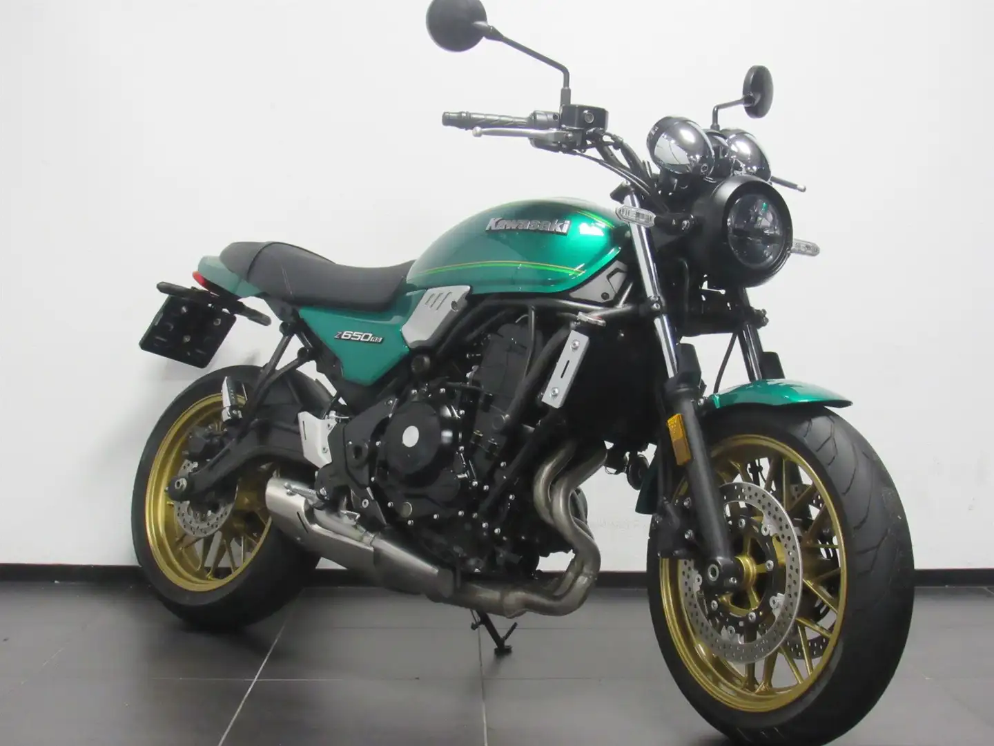 Kawasaki Z 650 RS Zelená - 2