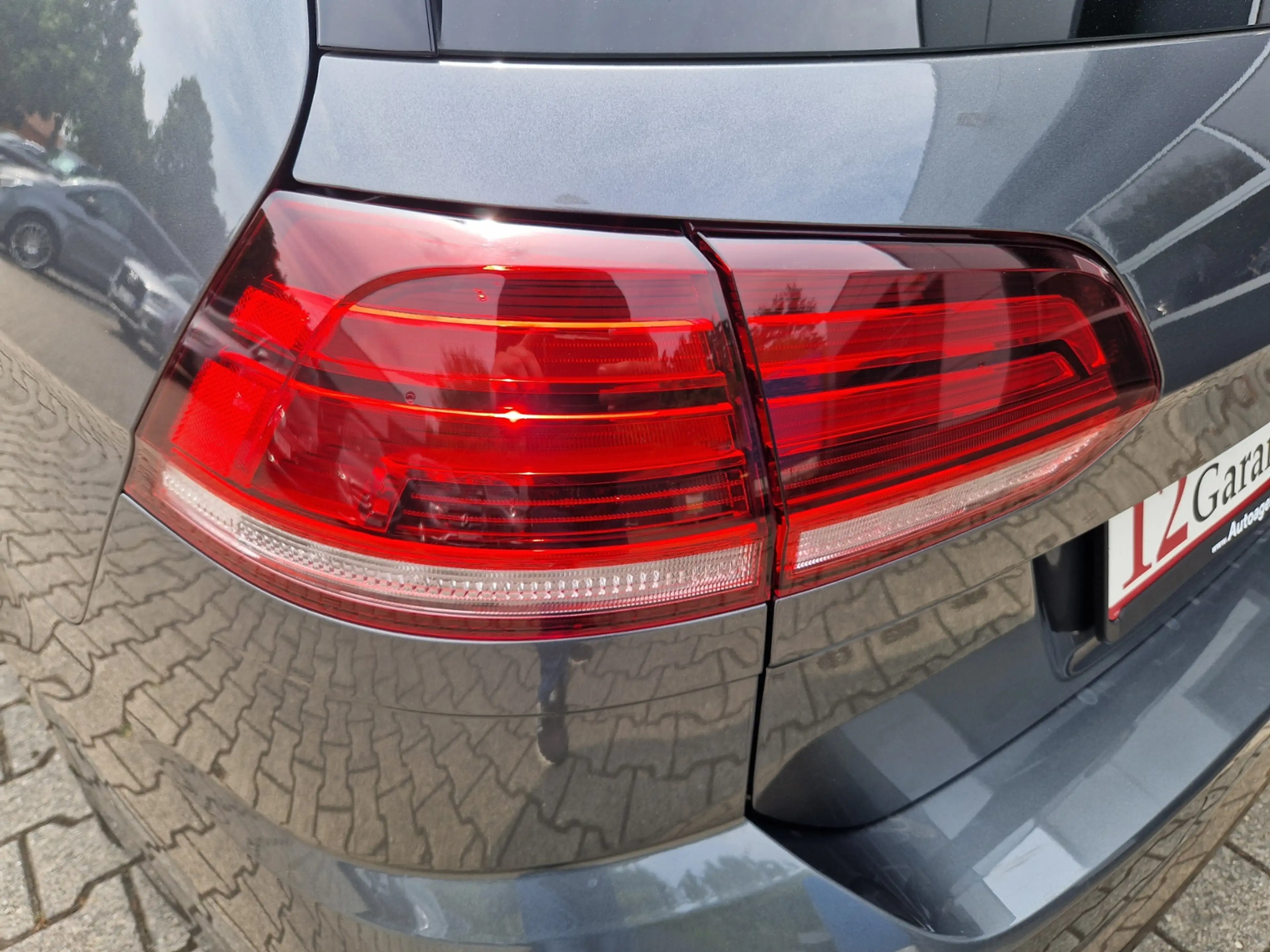 Volkswagen Golf Variant Comfortline R-Line 1,5 l TSI *SHZ* — photo 12