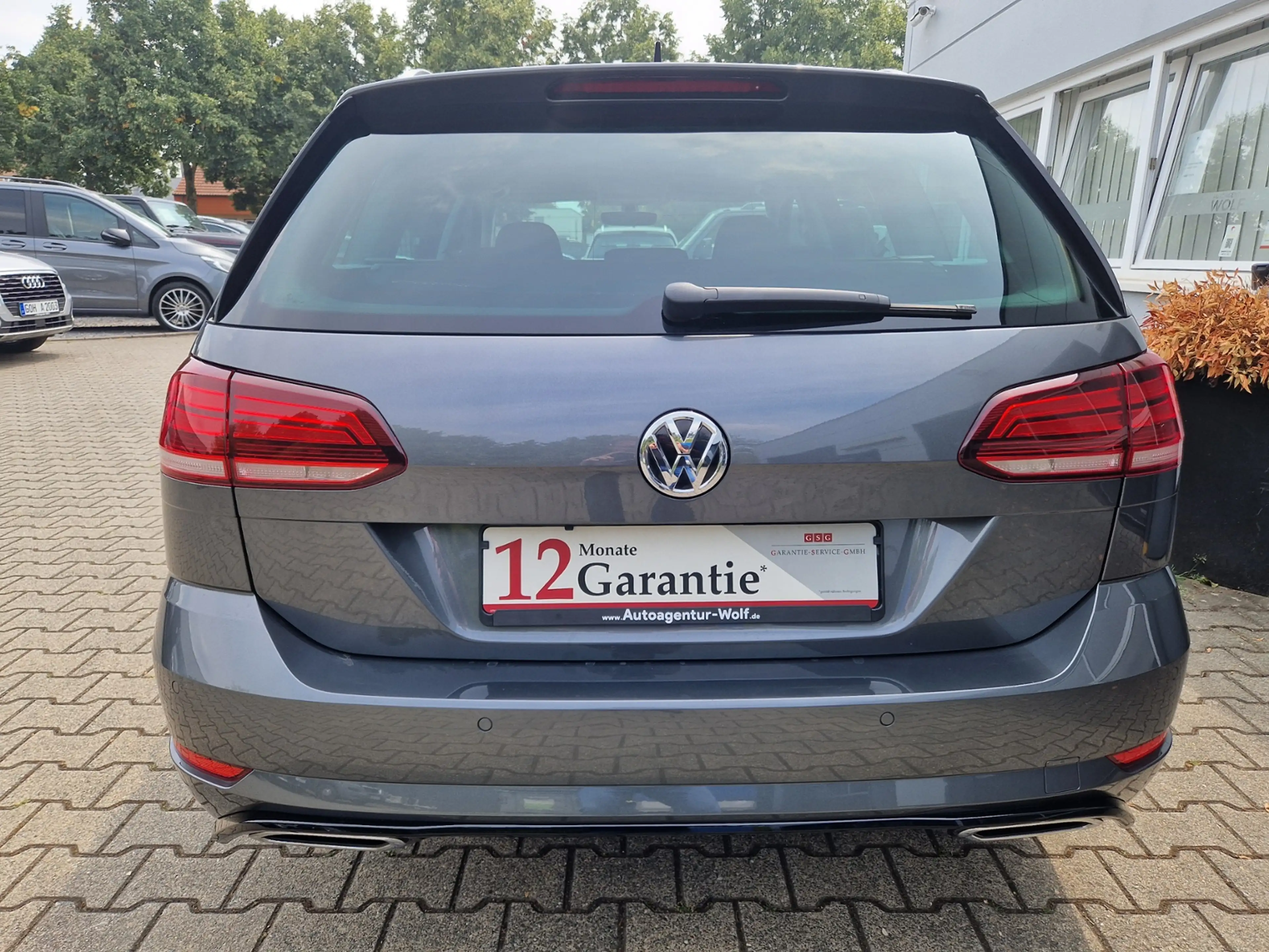 Volkswagen Golf Variant Comfortline R-Line 1,5 l TSI *SHZ* — photo 6