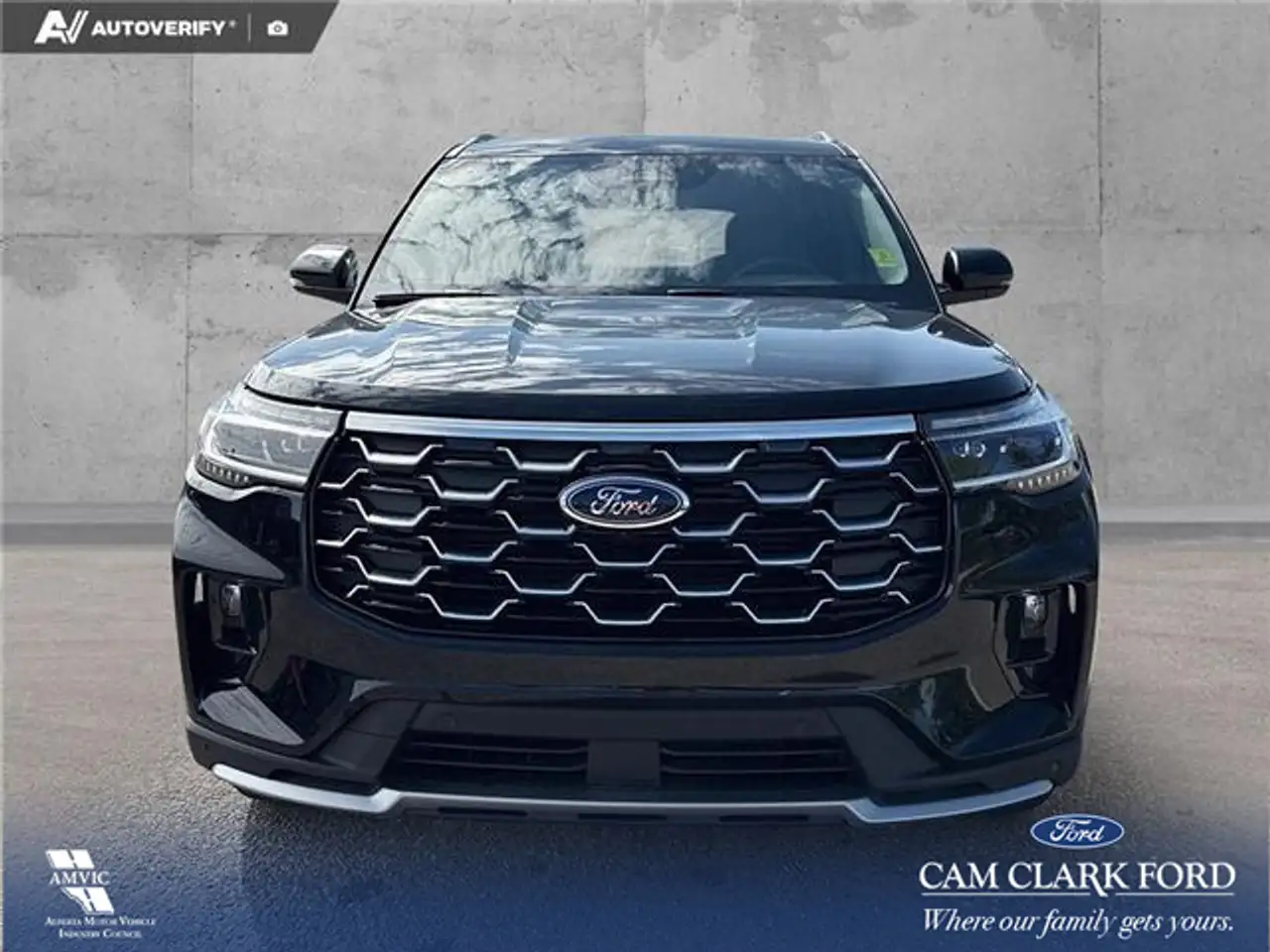 Ford Explorer снимка Ford Explorer