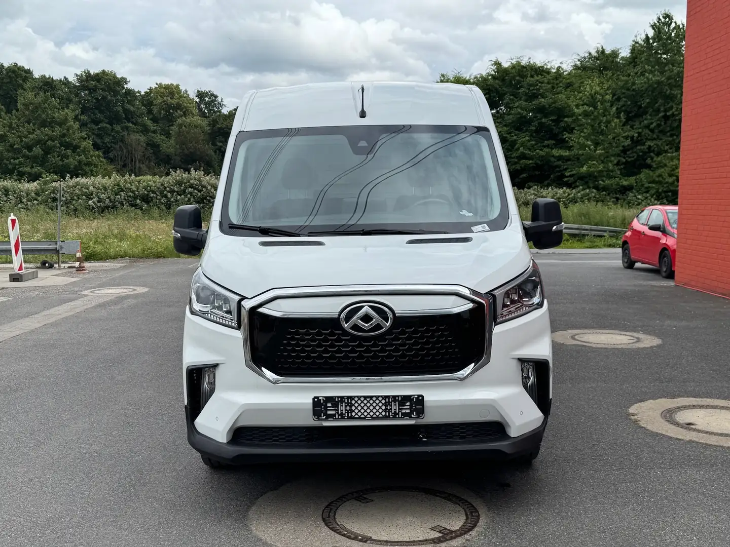 Maxus eDeliver 9 L3H2 (72 kWh) Blanc - 2