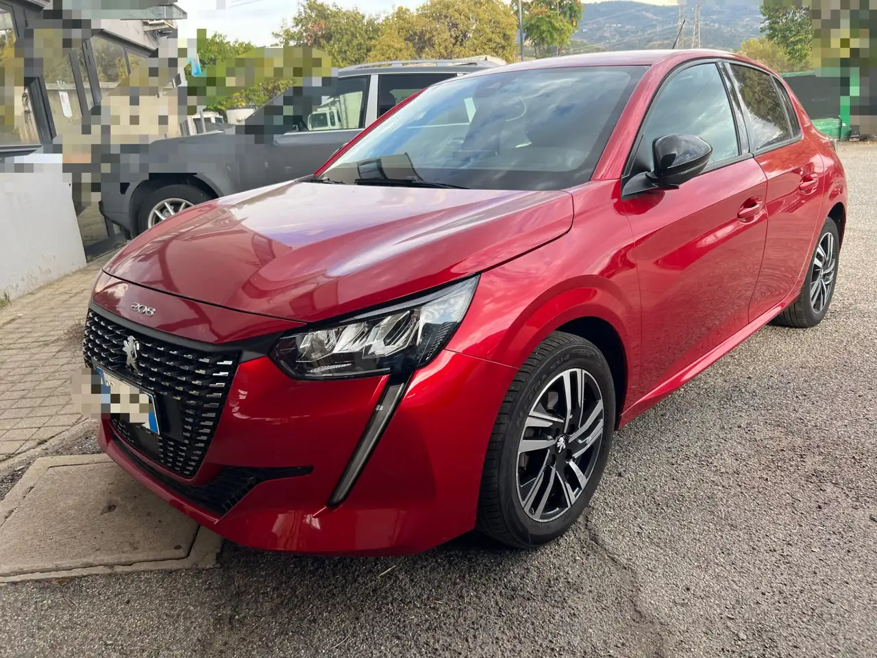 Peugeot 208