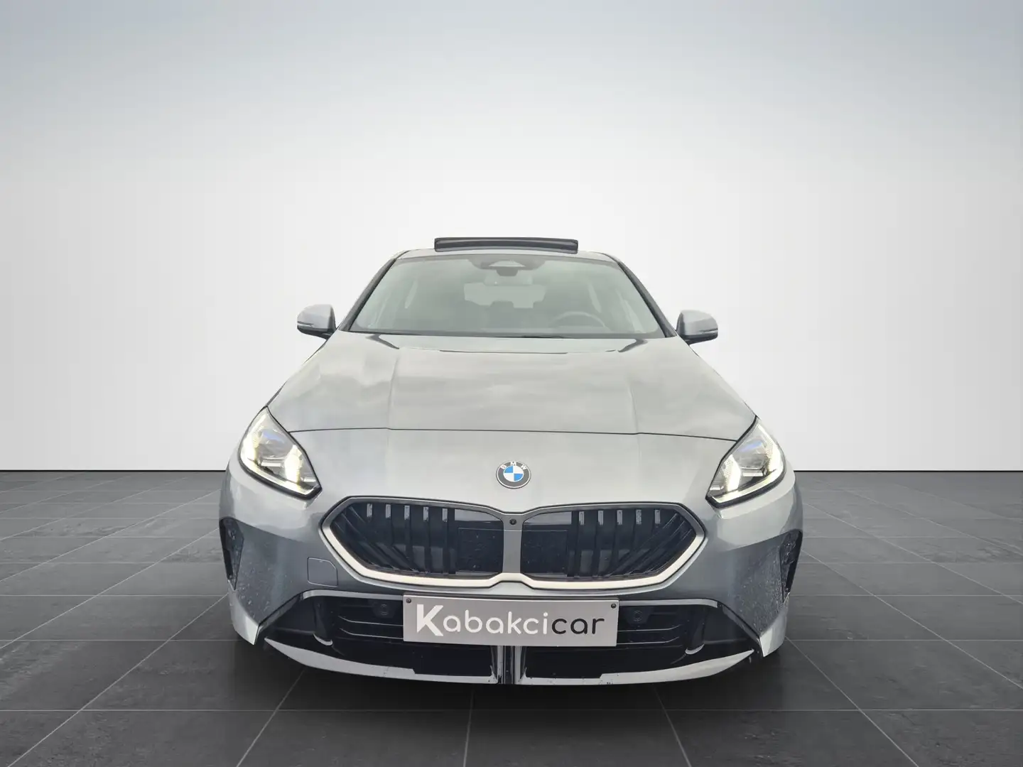 BMW 120 iAS MHEV// 6000 KM/ PACK M//CARPLAY/GARANTIE Grijs - 2