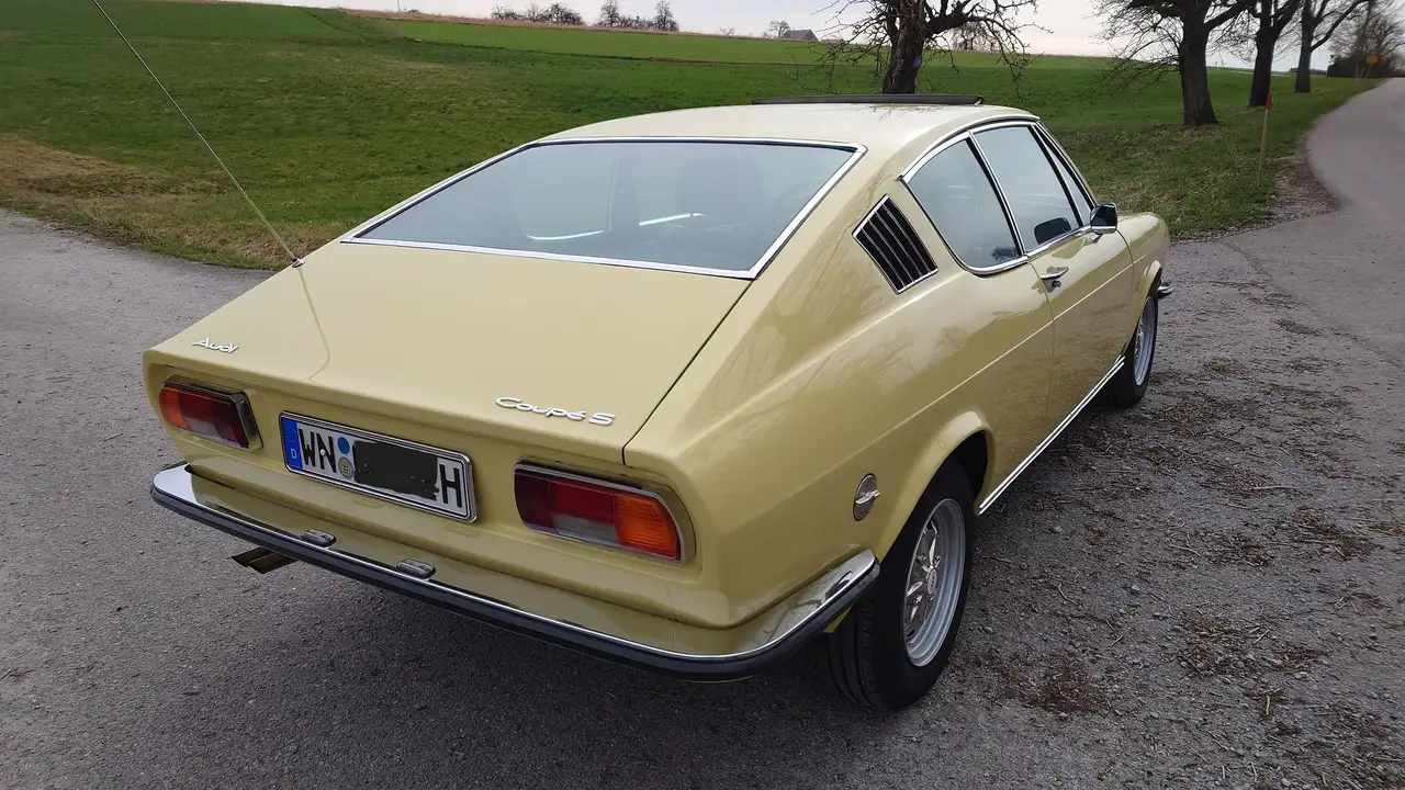 Audi 100 Coupe S, foto 8