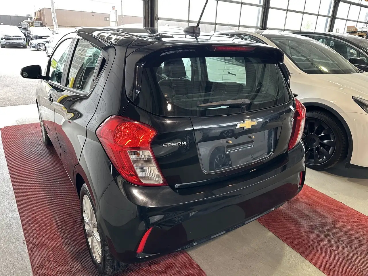 Chevrolet Spark снимка Chevrolet Spark