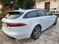 Jaguar XF XF II Sportbrake Sportbrake 2.0d i4 R-Sport awd Bianco - thumbnail 4