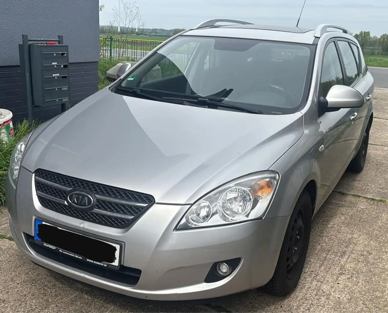 Kia Ceed SW / cee'd SW 1.6 CRDi EX | 1.Hand Silber - 1