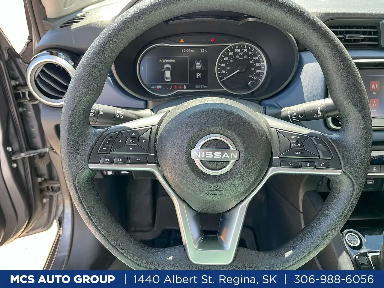 Nissan Versa снимка Nissan Versa