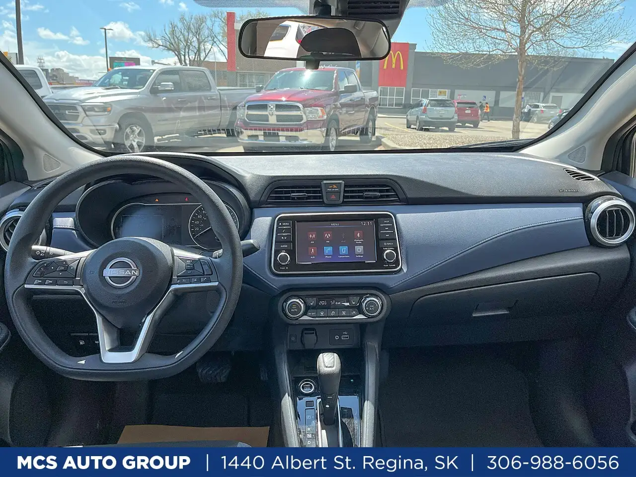Nissan Versa снимка Nissan Versa