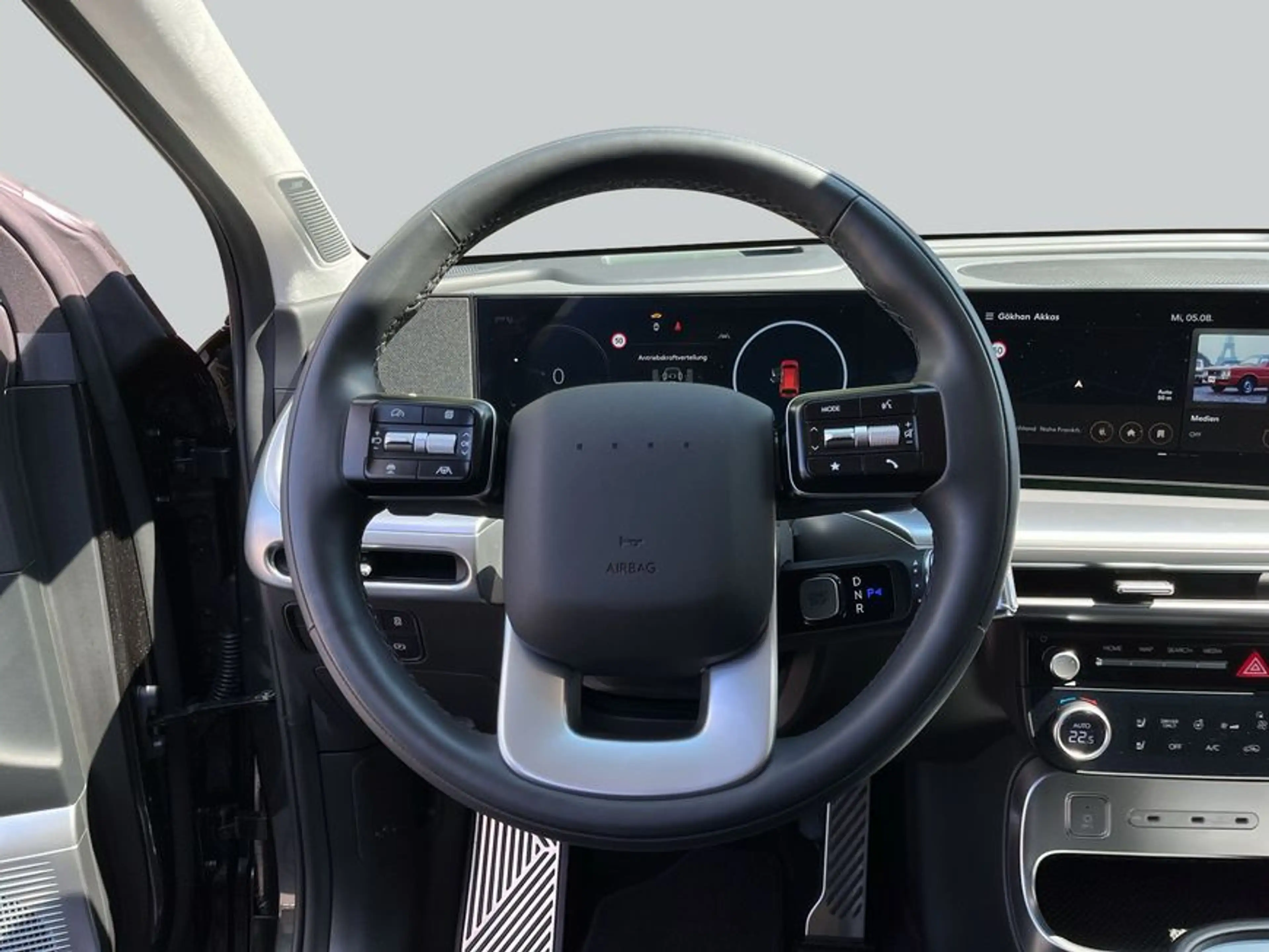 Hyundai IONIQ 9 110 kWh 4WD Uniq 226 kW, 5-türig (Strom) — photo 17