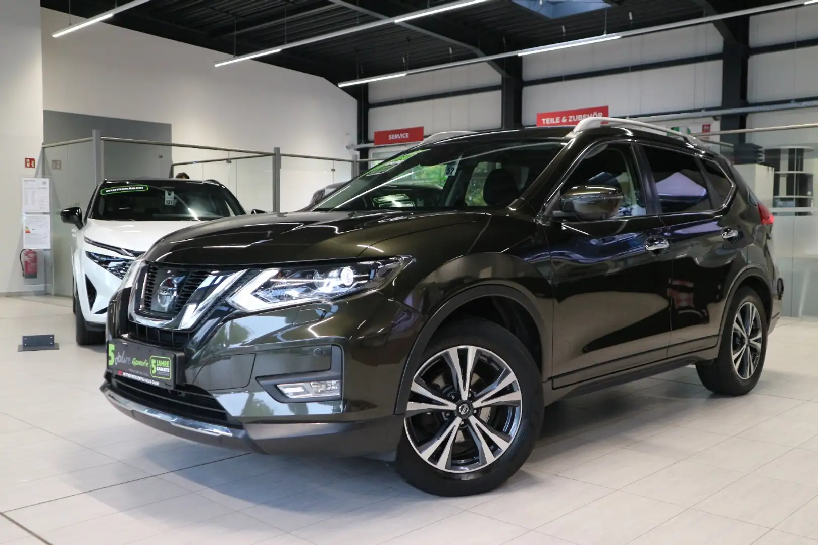 Nissan X-Trail 1.6 DIG-T N-Connecta LED Navi Kameras AHK Grün - 2