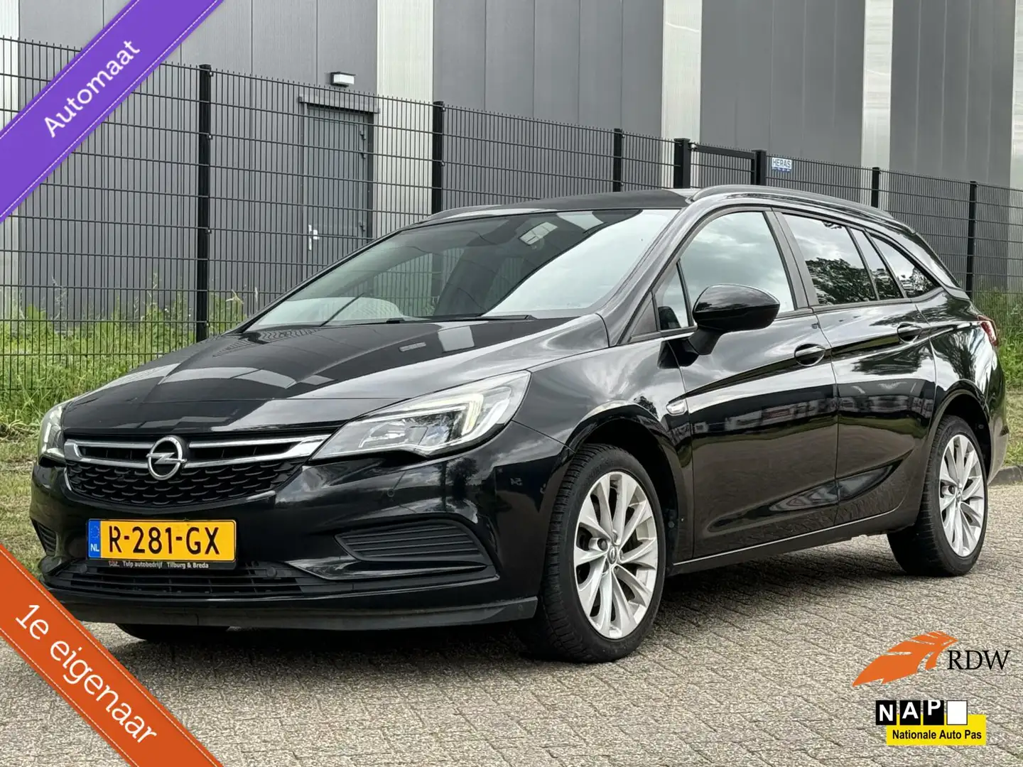 Opel Astra Sports Tourer 1.6 CDTI Online Ed Automaat 2018 Schwarz - 1