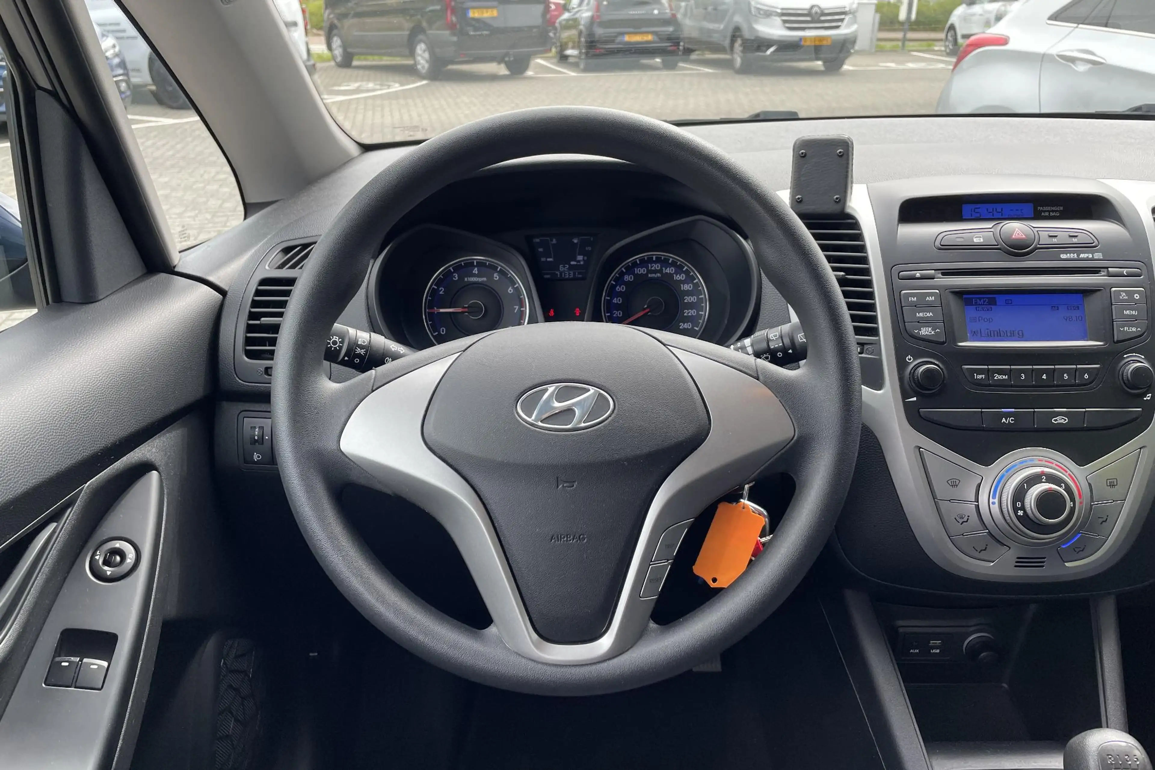 Hyundai iX20 1.4i i-Drive | Trekhaak | Airco | Elektrische rame — photo 11