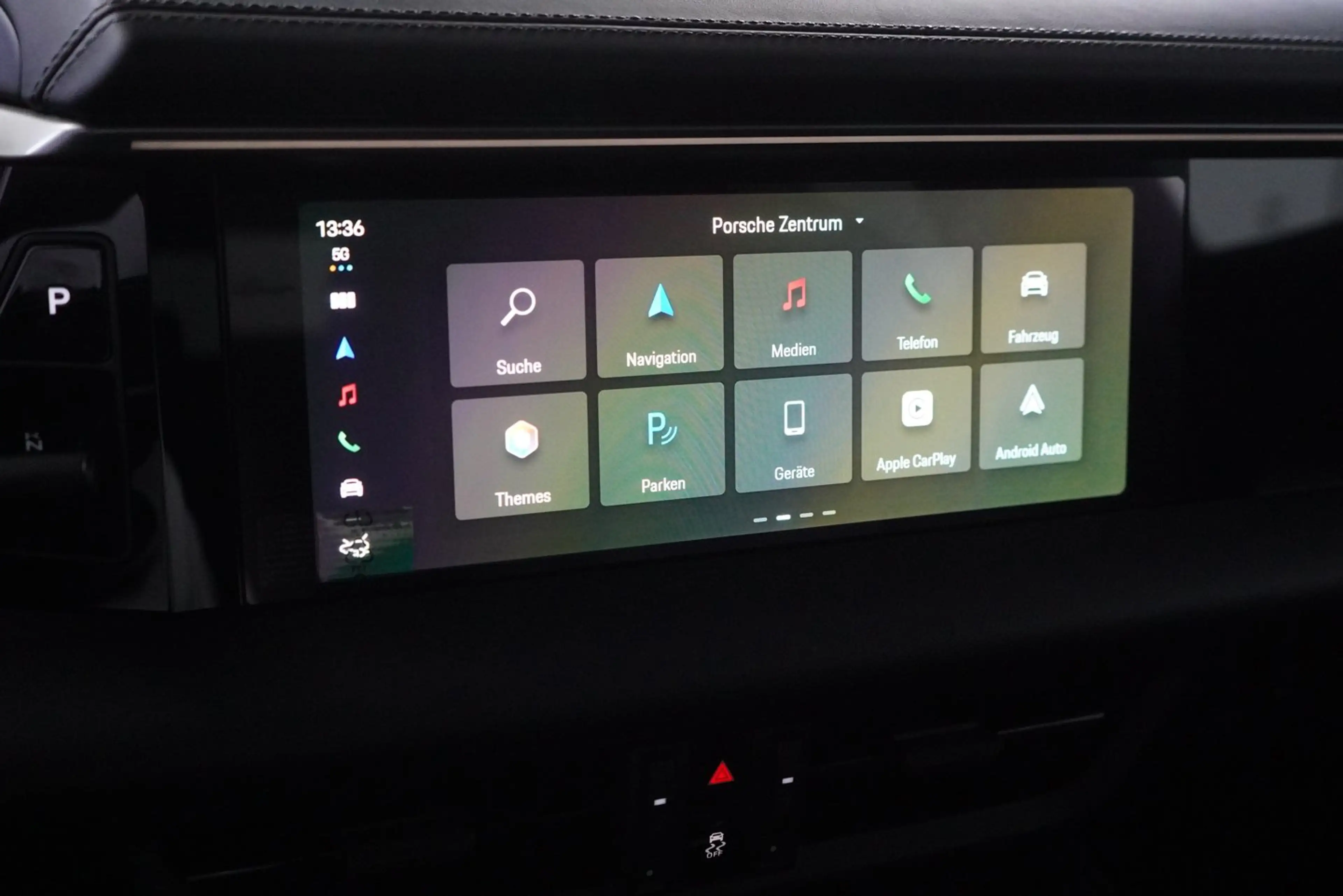 Porsche Macan 4 — photo 20
