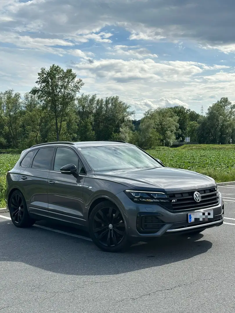 Volkswagen Touareg 4Motion V6 TDI SCR R-Line Aut. Grau - 1