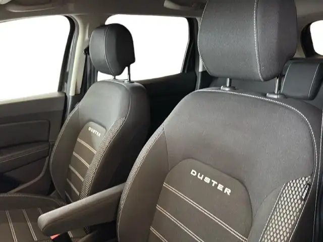 Dacia Duster view 14