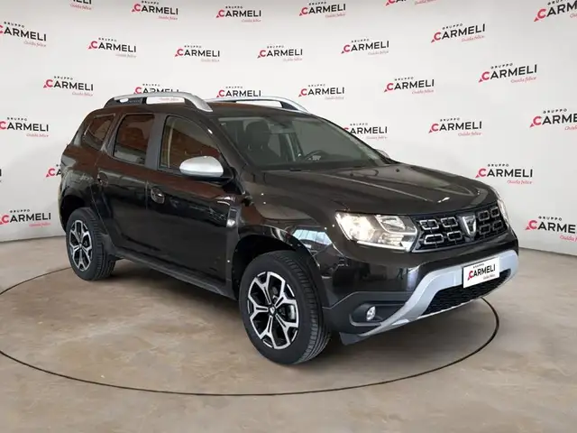 Dacia Duster view 5