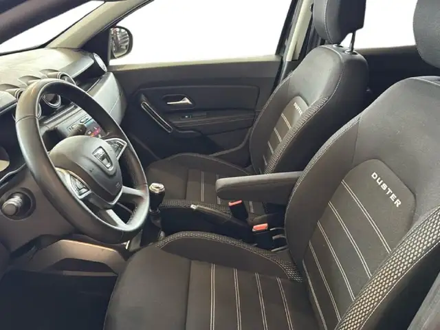 Dacia Duster view 13