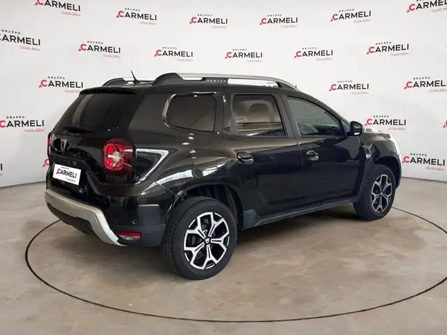 Dacia Duster view 4