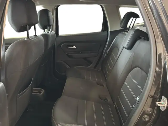 Dacia Duster view 15