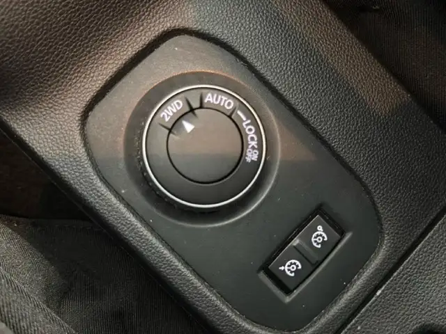 Dacia Duster view 12