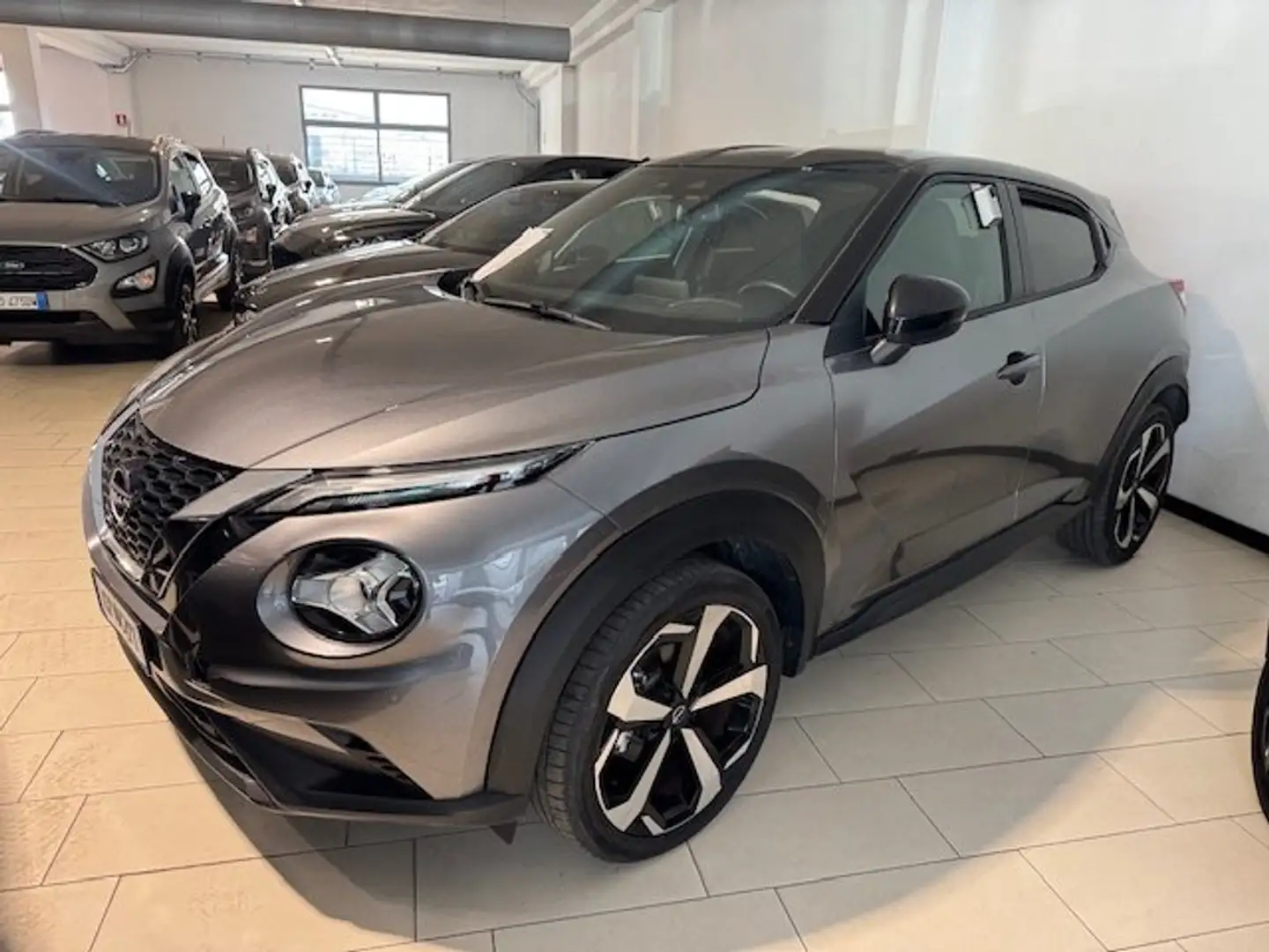 Nissan Juke 1.0 dig-t N-Connecta 115cv Autocarro IVA ESPOSTA Grigio - 2