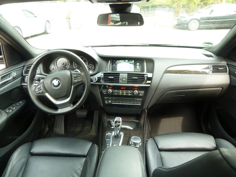 BMW X4 xDrive 30 d X-line — photo 12