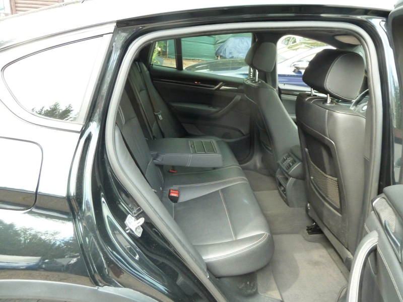 BMW X4 xDrive 30 d X-line — photo 11