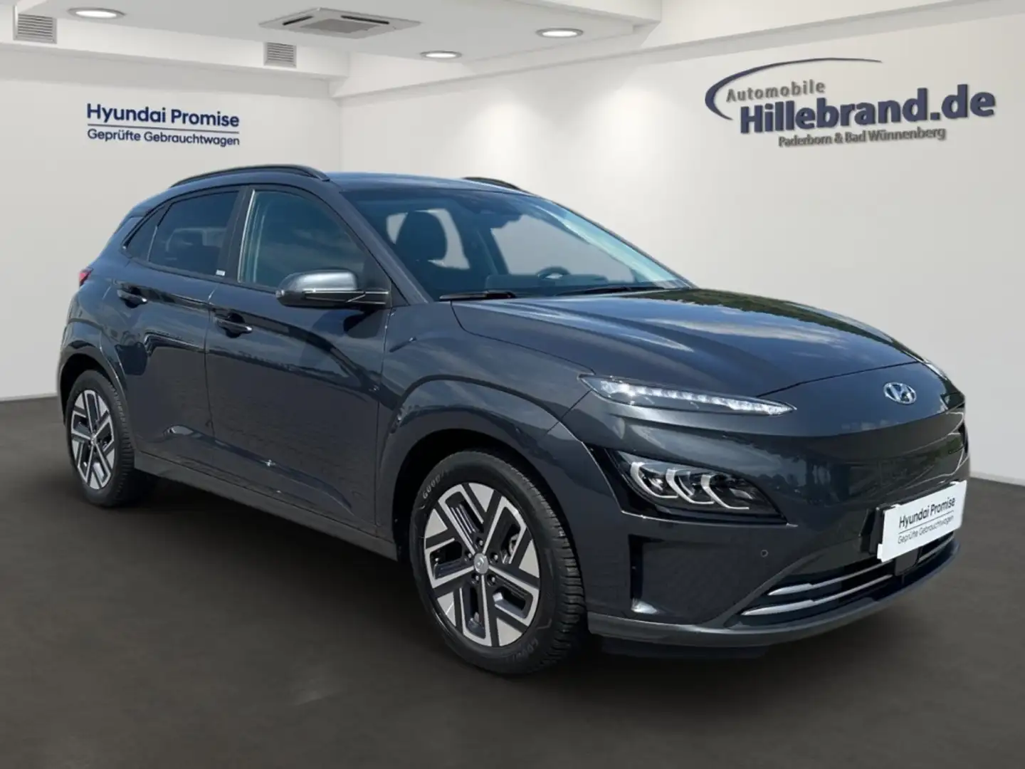 Hyundai KONA Trend Elektro 3-Pha 2WD HUD Navi Soundsystem LED A Noir - 2