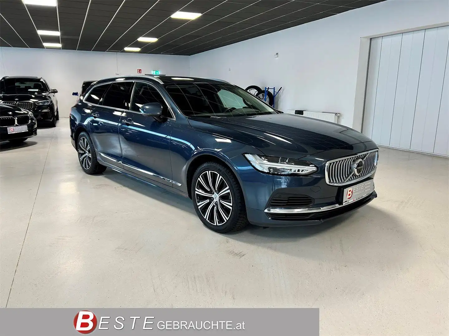 Volvo V90 T6 AWD Recharge PHEV  Inscription Expression Blau - 1