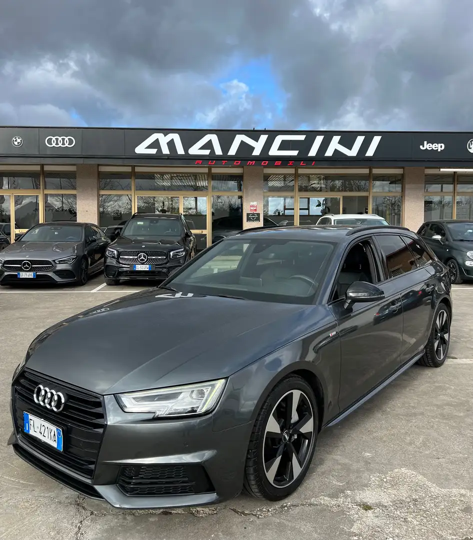 Audi A4 A4 Avant 40 2.0 tdi S-LINE Design 190cv s-tronic Gris - 1