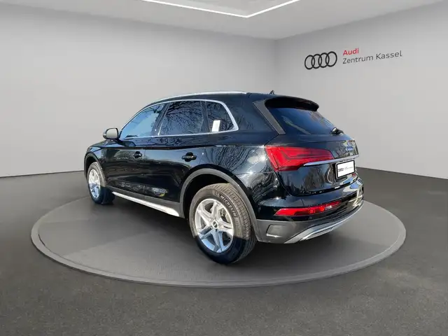 Audi Q5 view 5