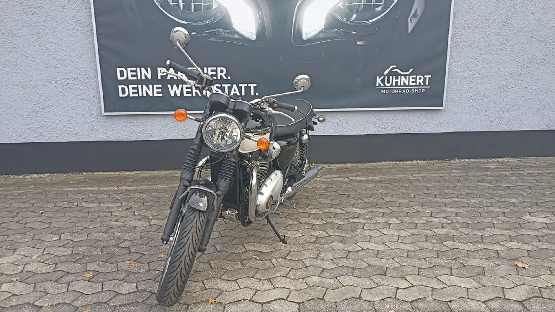 Triumph Bonneville T120 MJ 25 in verschiedene Farben Negro - 1