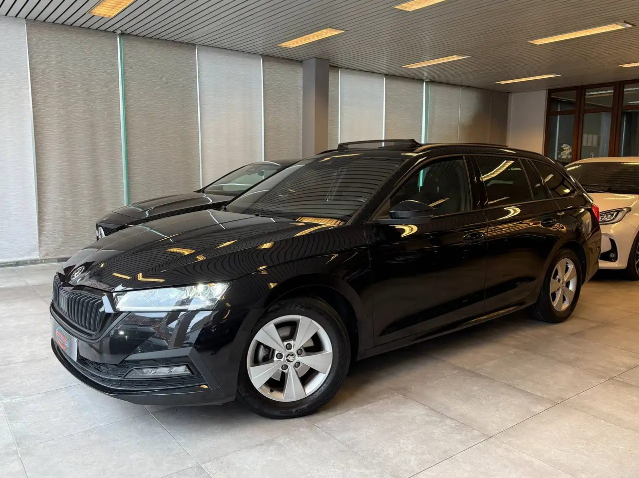 Skoda Octavia SW 1.0 TSI eTec DSG*TOIT OUVRANT*PANORAMIQUE-GARANTIE 12M, миниатюра 7