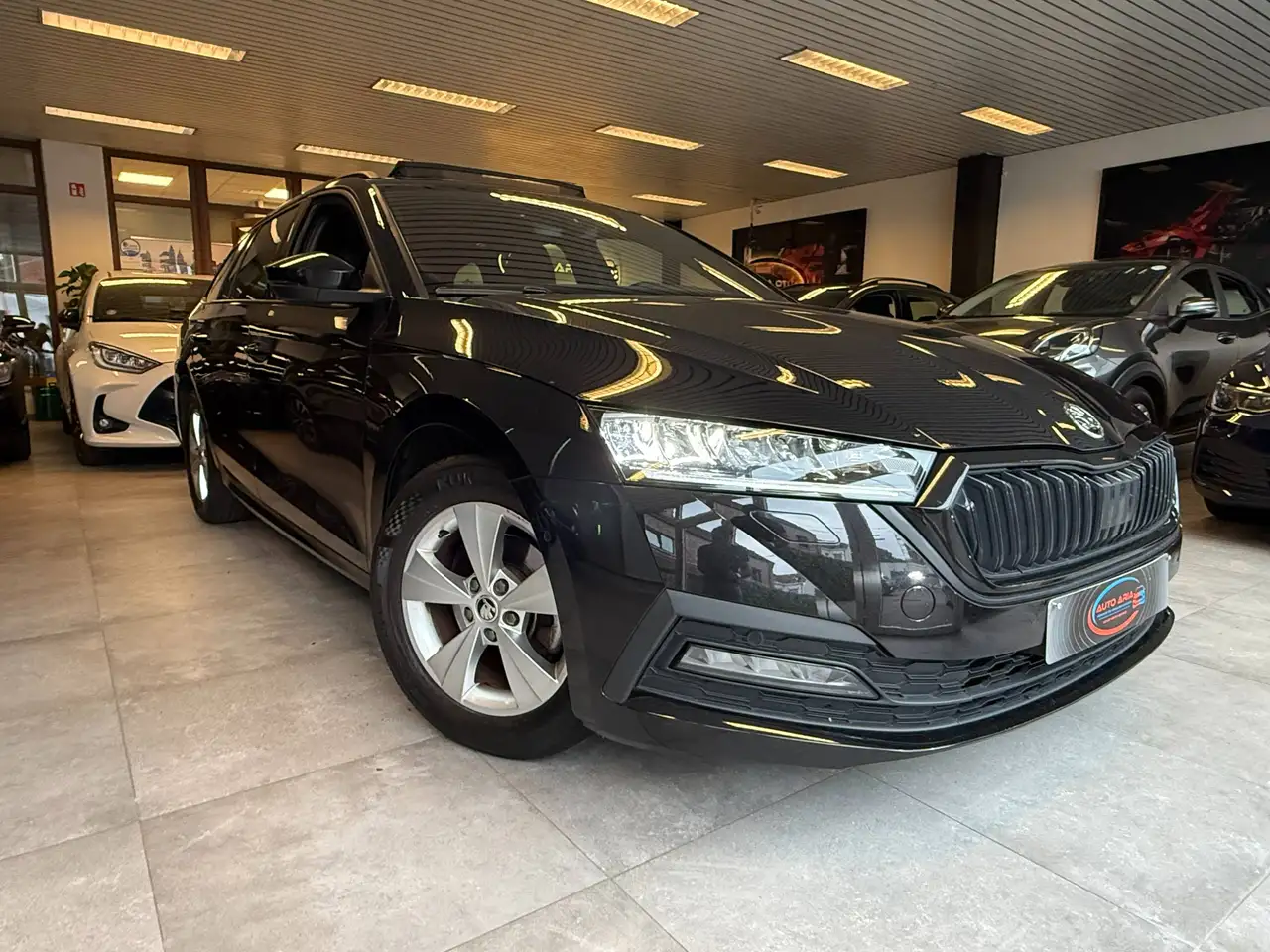 Skoda Octavia SW 1.0 TSI eTec DSG*TOIT OUVRANT*PANORAMIQUE-GARANTIE 12M, миниатюра 3