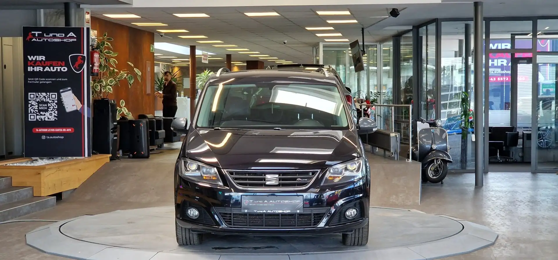 SEAT Alhambra 2.0 TDI FR-Line 7-Sitzer *AHK*Kamera*18Zoll*Sitzhe Schwarz - 2
