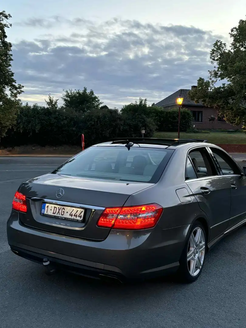 Mercedes-Benz E 220 CDI Elegance - 1