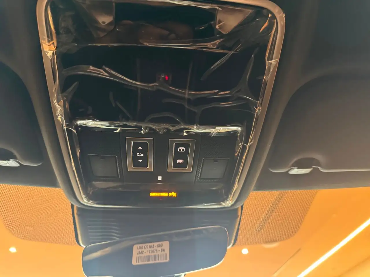 Land Rover Range Rover Velar снимка Land Rover Range Rover Velar